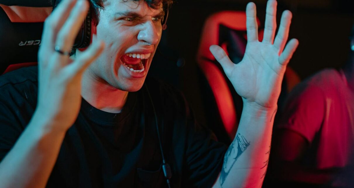 Samoistne wyłączanie się komputera